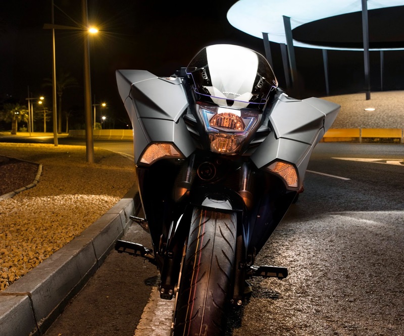 Мотоцикл Honda NM4 Vultus будет представлен на шоу Comic Con в Лондоне