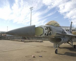 Истребители F-16 получат радары SABR