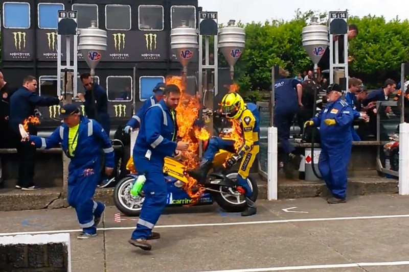 Мотоцикл Гранта Уогстэффа загорелся на пит-стопе (видео)