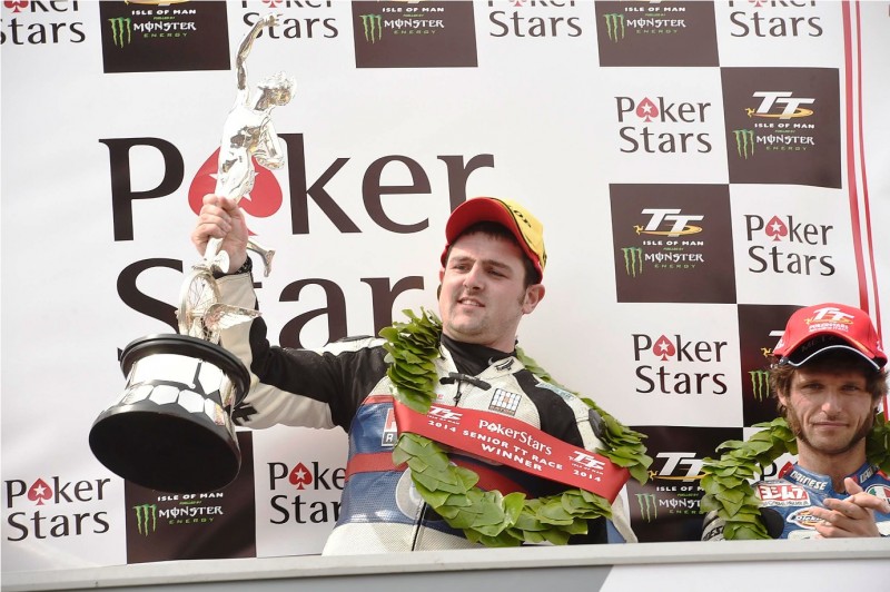 Майкл Данлоп выиграл титул Joey Dunlop TT 2014