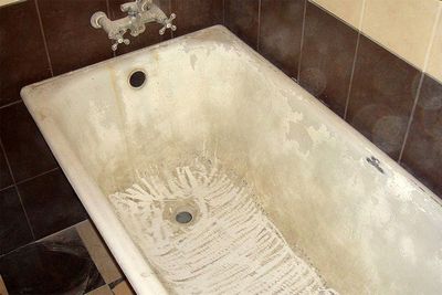 Реставрация ванны своими руками: эффективная последовательность  - тонкости выбора