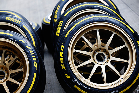 В Pirelli заявили о готовности перейти на новую размерность шин с 2016 года